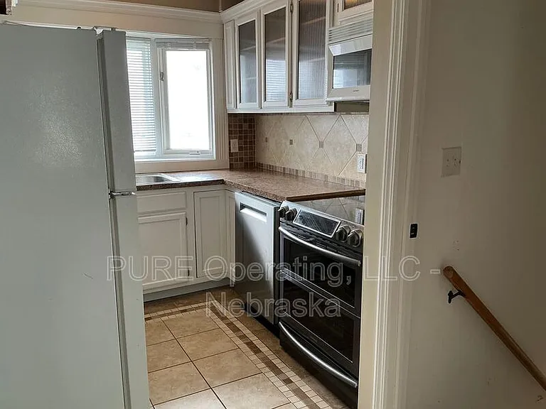 3500 N 60th St — Photo 5