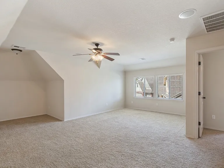 1608 E Boise St — Photo 10