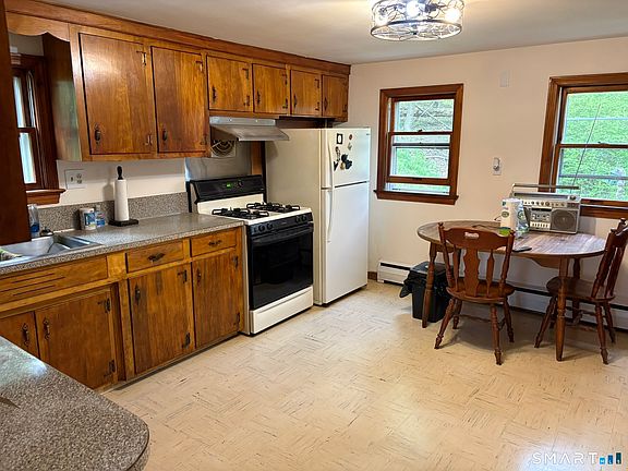 5th image of 20 Whitaker Avenue