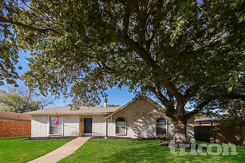 5529 Kerry Ln Photo 1