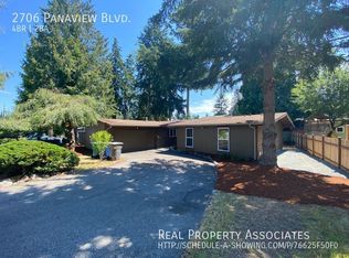 2706 Panaview Blvd, Everett, WA 98203