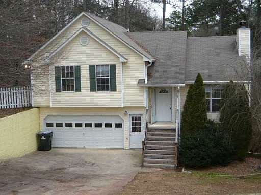 3rd image of 189 Colony Cir