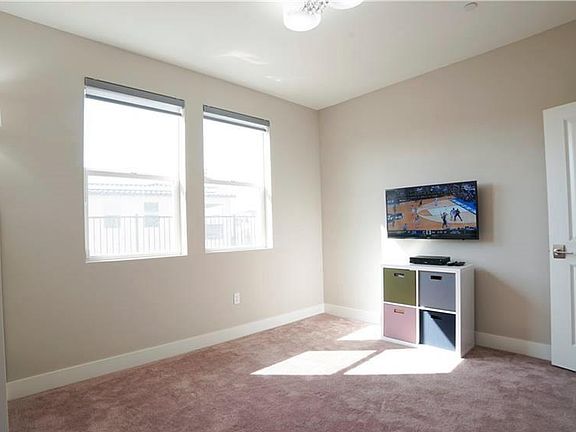 4th image of 20637 Shepherd Hills Dr
