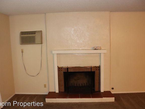 2nd image of 1763 De Marietta Ave #1