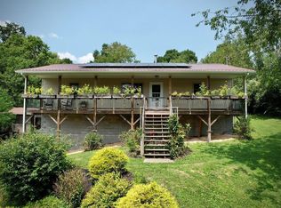 112 Old Tyson St, Bradley, WV 25818