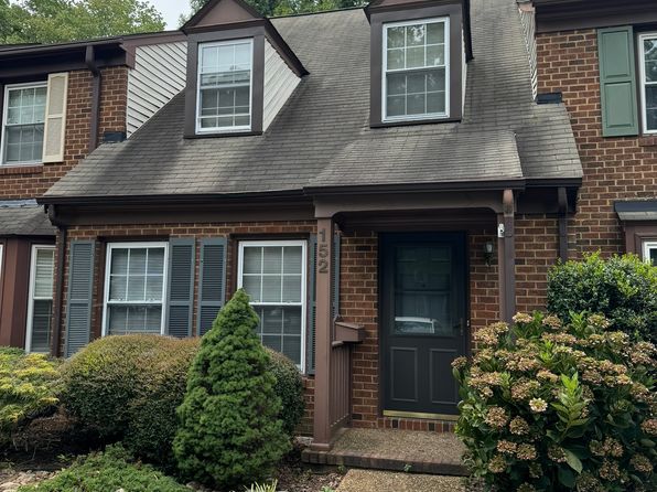152 Kenilworth Dr