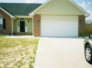 4154 Redspire Ln, Fayetteville, NC 28306