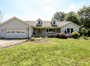 156 Cliff Rd, Harrisburg, PA 17112