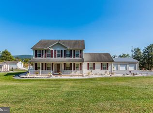 1181 E Camping Area Rd, Wellsville, PA 17365