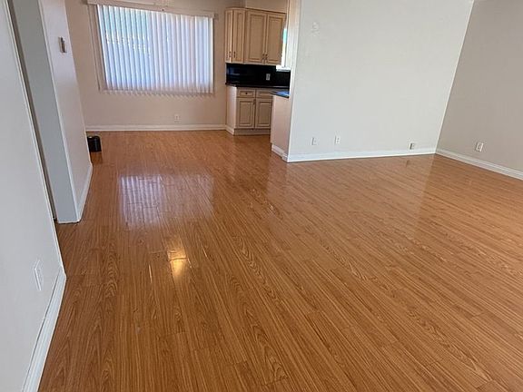2nd image of 6126 Fulton Ave APT 15