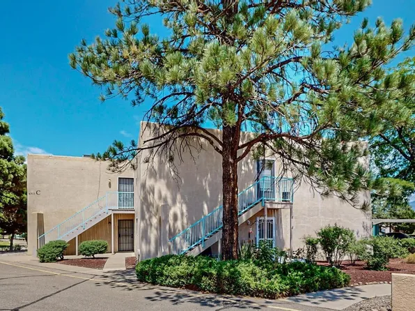 4711 Country Club Ln NW APT C3, Albuquerque, NM 87114