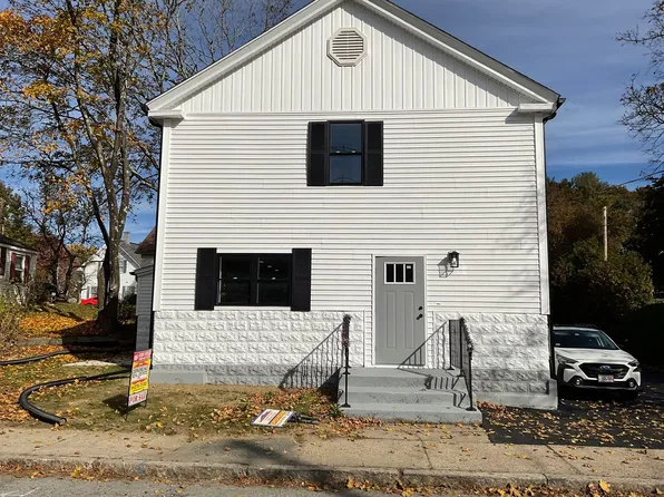 50A Douglas St, Uxbridge, MA 01569