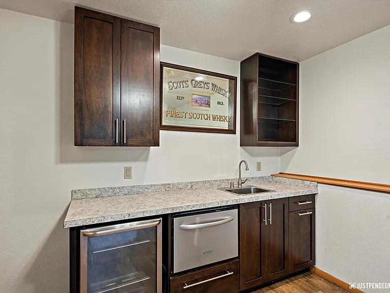 3861 Amber Bay Loop — Photo 24