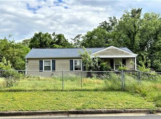 518 Saint Mark St, Petersburg, VA