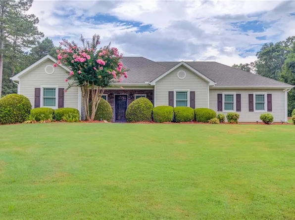 1875 Snow Hill Ct, Lawrenceville, GA 30045