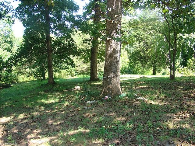 2nd image of 750 Hoppy Tom Hollow Rd