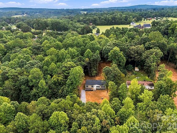 2nd image of 1280 Forest Ridge Rd