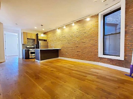 1st image of 412 Gates Ave #4J