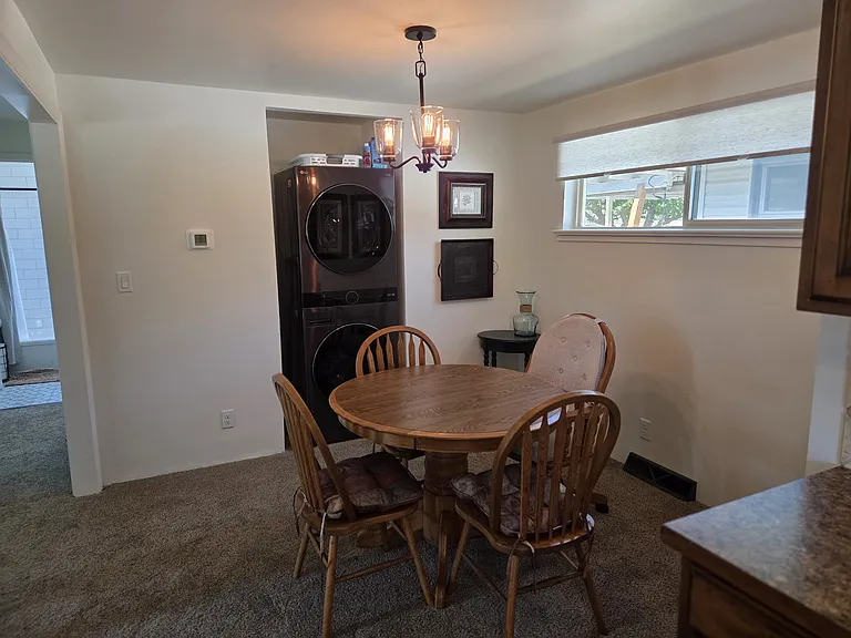 1037 Sunrise Blvd #1 — Photo 6