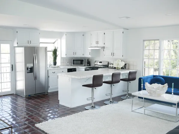 (undisclosed Address), Beverly Hills, CA 90211