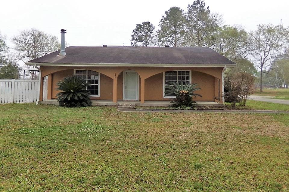 1st image of 490 Gateway Dr