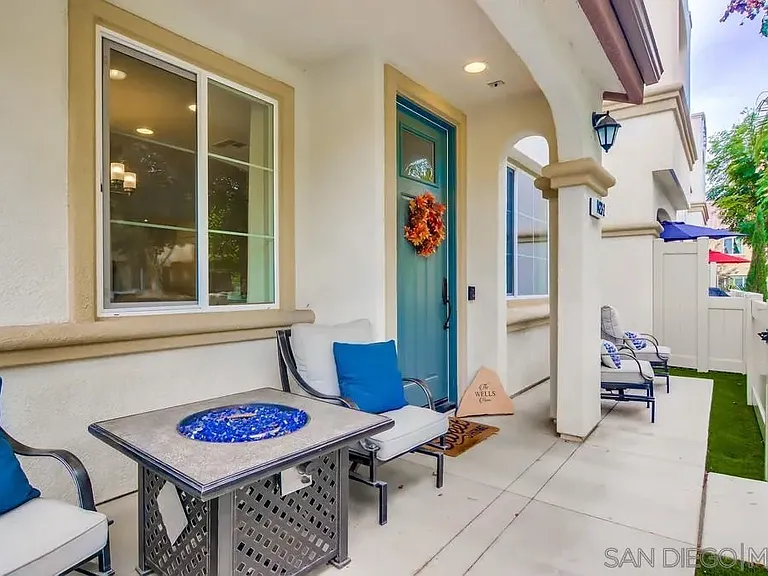 1423 Shearwater St #2 — Photo 42
