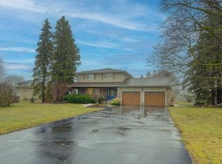 2 Deerfield Ave, Wilmot, ON N0B 2L0