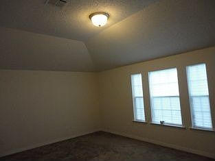 3rd image of 2304 N Harper Dr
