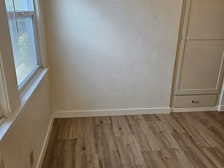 5728 Adelaide Ave — Photo 15