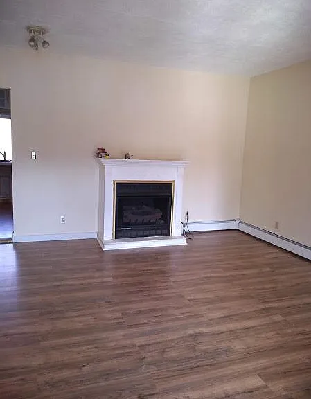544 Lakes Rd — Photo 9