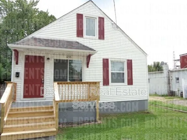 1255 Hooven Ave, Hamilton, OH 45015