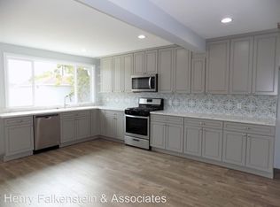 408 E 230th St, Carson, CA 90745