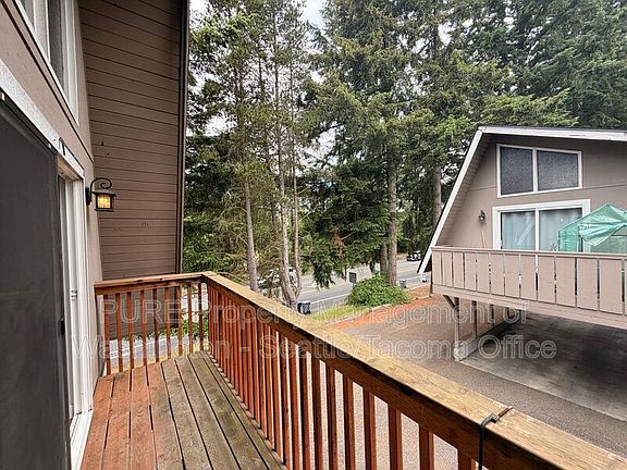 4th image of 4351 67th Ave W APT A