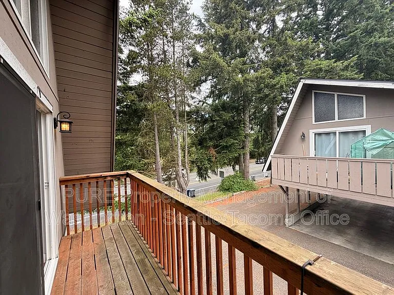 4351 67th Ave W #A — Photo 4