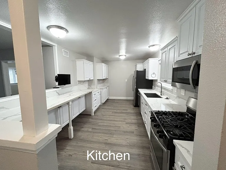 2225 Knight Ct — Photo 19