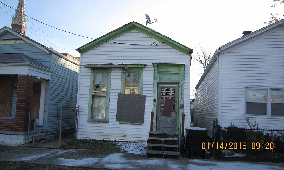 1st image of 219 S 23rd St