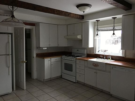 Kitchen (Radiant floor heat under tile)