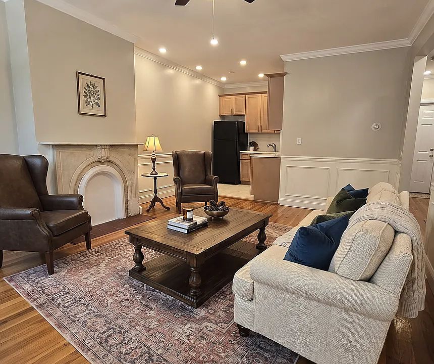 1st image of 95 Clermont Ave APT 2
