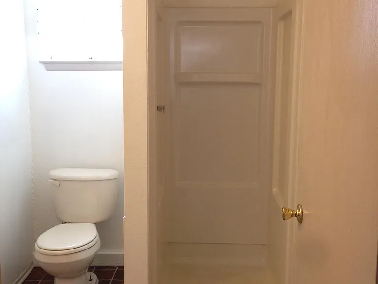 1326 S Saint Marys St #6 — Photo 10