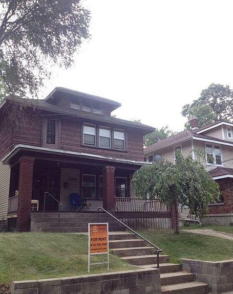 1st image of 518 Dickinson St SE