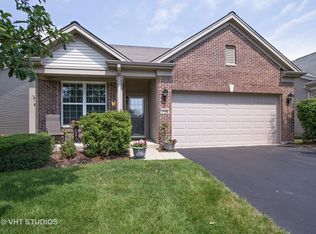 2488 Rolling Rdg, Elgin, IL 60124