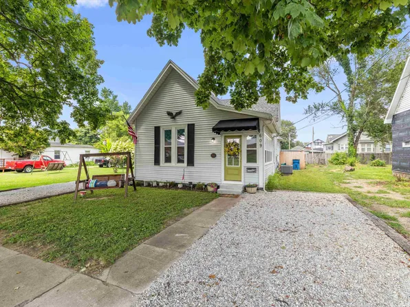 609 Walnut St, Rockport, IN 47635