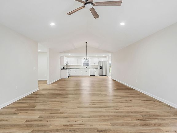 4th image of 112 Reece Rd