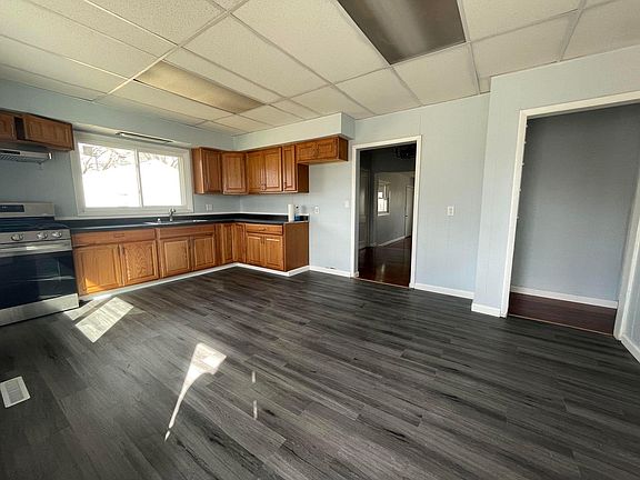 2nd image of 7313 Rogers St