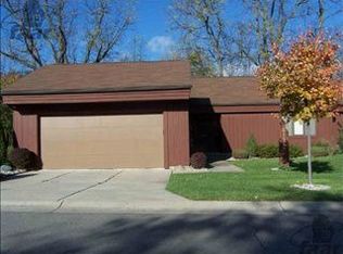 613 Applegate Ln, Grand Blanc, MI 48439