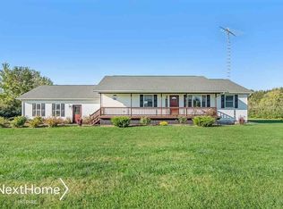 9995 McPherson Rd, Millington, MI 48746