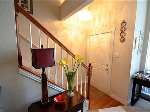 3rd image of 5929 Queensloch Dr APT 101