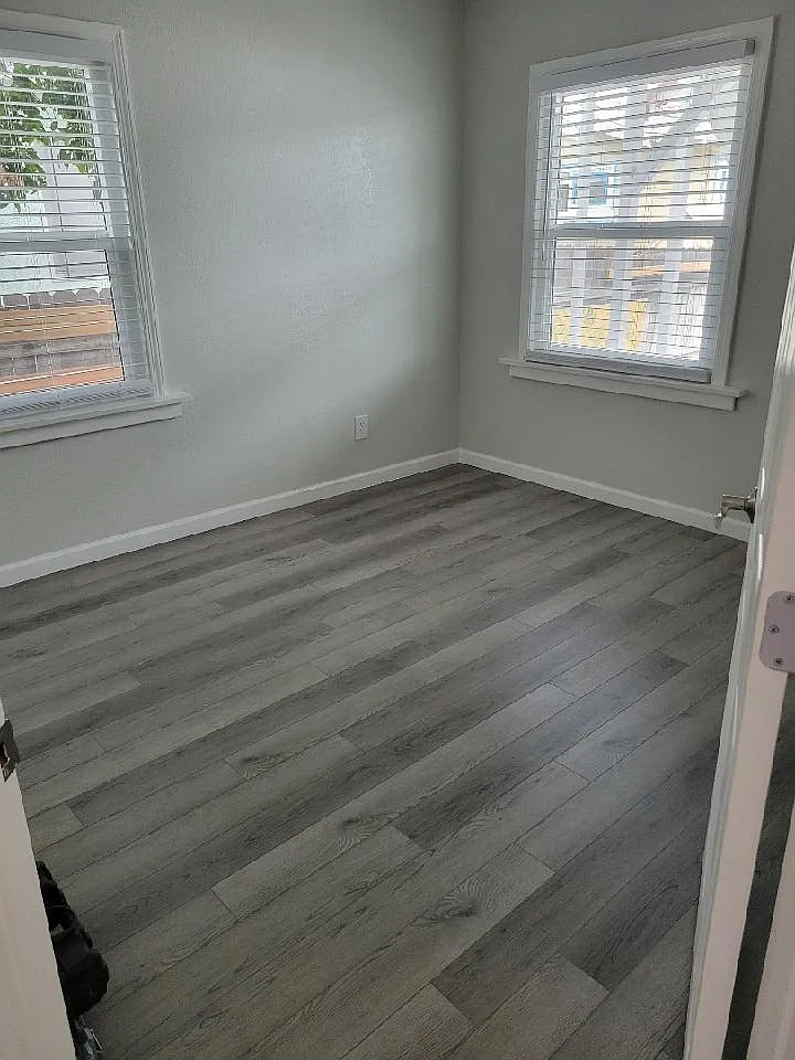 2 bed, 1026 sqft, $2,600 — Photo 3