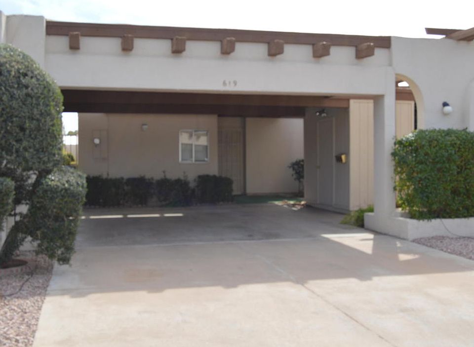 1st image of 619 E Royal Palm Sq S