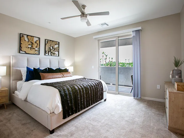 The Carson Townhomes — Photo 18